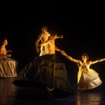 Le CarreL Curieux, Cirque vivant! Le CarreL Curieux, Cirque vivant!
