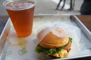 ニューヨークのレストラン～Shake Shack