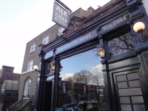 ロンドンパブガイド「Southampton Arms」