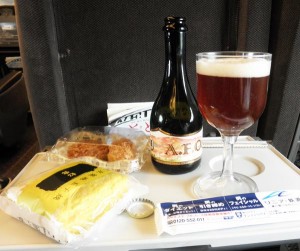 東京駅でビールを買って。