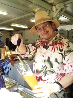 7/18（金）、豊洲オクトーバーフェストで藤原ヒロユキがビール注ぎます！