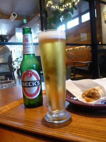 スタバでビールを