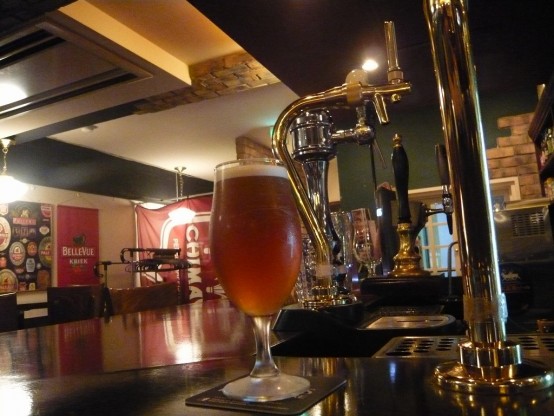 ビア女の酒場放浪記（21）吉祥寺の「Beer Bar Bicke」で大人時間