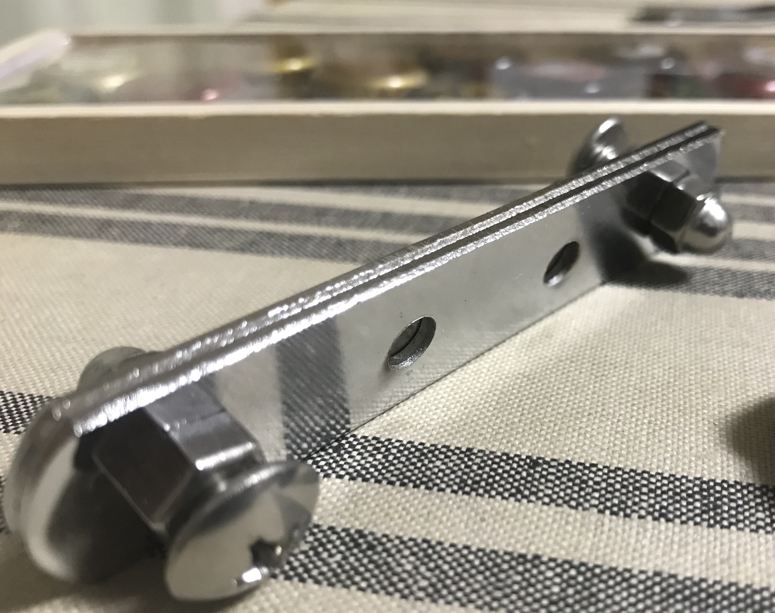 王冠のある生活】王冠が曲がらない栓抜きを作ってみよう！ | 日本ビア