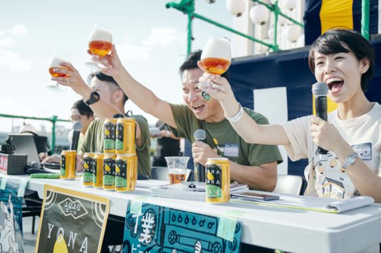 スマホとビール片手に乾杯！ オンライン飲み会「よなよナイト」3/27（金）20時から