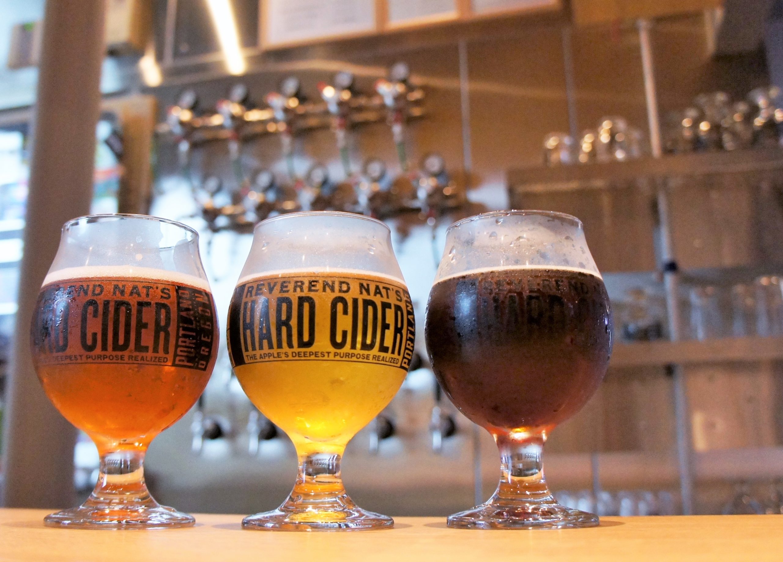 待ち合わせに。独り時間に。あなた時間を彩りませんか【飲める！買える