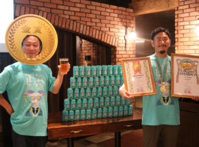 「正気のサタン」、ファンを掴み販売エリア拡大へ