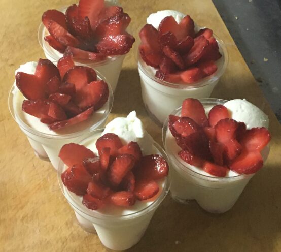 【季節のお菓子とビールで愉しむ】5月　豆腐レアチーズケーキ