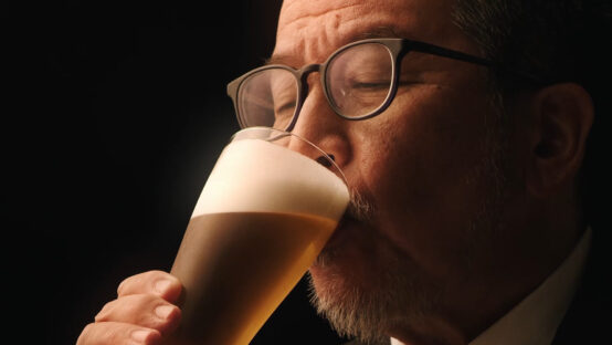 味の素「ザ★シュウマイ」のビシュマイスターとして藤原ヒロユキ代表が登場