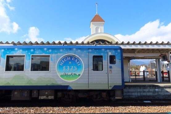 晩秋の高原列車とビールのペアリングを楽しむ！