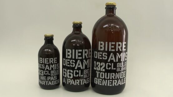 ビア・デザミーの迫力の大瓶は132センチリットル？！【JBJAChannel】