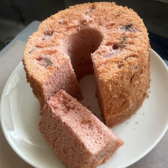 【季節のお菓子とビールで愉しむ】3月　さくらシフォンケーキ