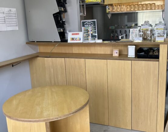 店内スタンディング