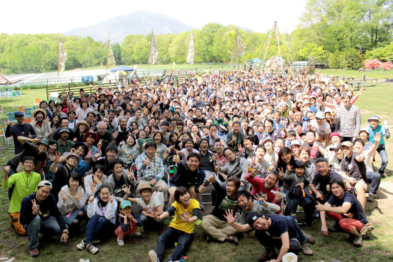 5000人での乾杯写真