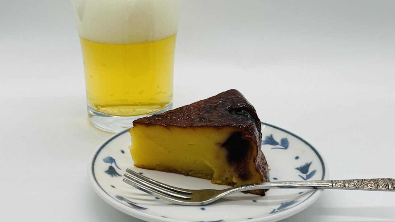 【季節のビールとお菓子で愉しむ】6月①　チェリーのアップサイドダウンケーキ